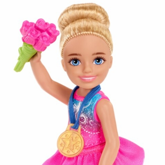 BARBIE CHELSEA I CAN BE ICE SKATER FIGURE SKATER DOLL - Picture 11 of 13